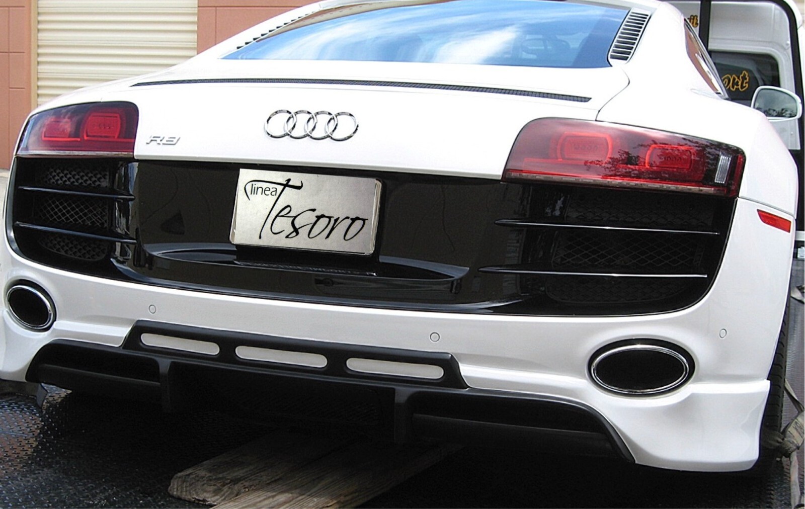 Audi R8 2006-2010 Prior style rear Skirt for V8 Typ42 Made in USA NEW