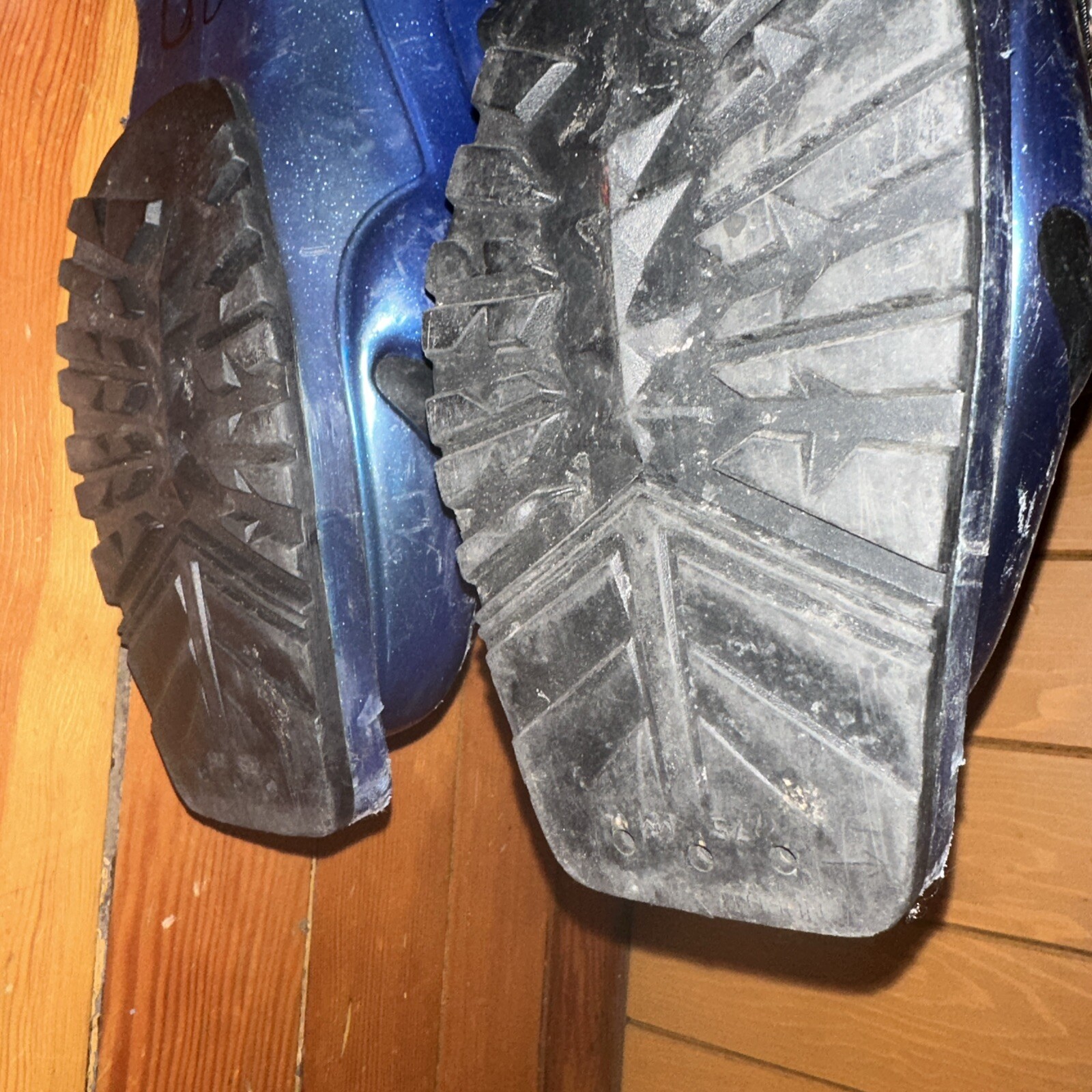 Garmont Gara Telemark Ski Boots Mondo 28.5 3 Pin 75 mm eBay