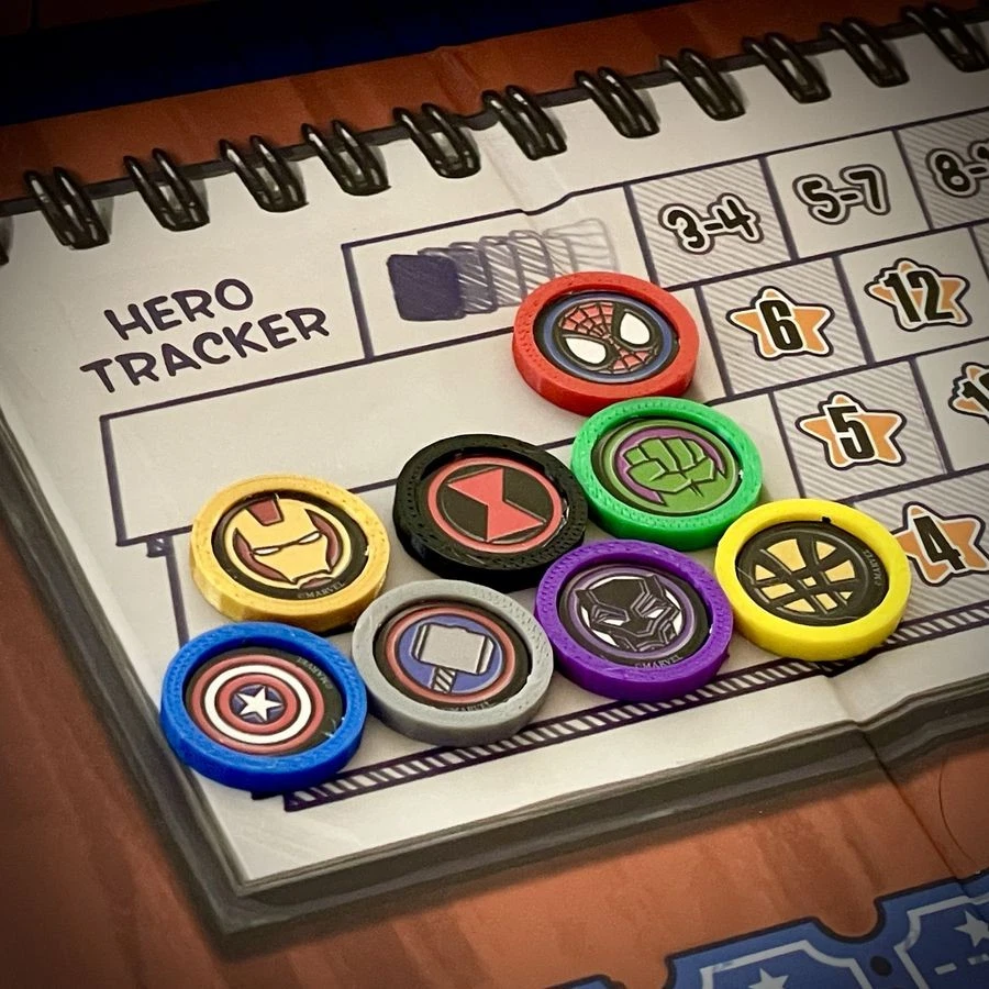 Marvel Comic Hunters Strategy Card Game Superhero Collecting Board Game ENGLISH - Image 2 of 4