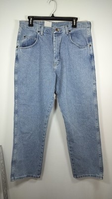 Wrangler Blue Ridge Men's Relaxed Fit Straight Light Wash Blue Denim Jeans
