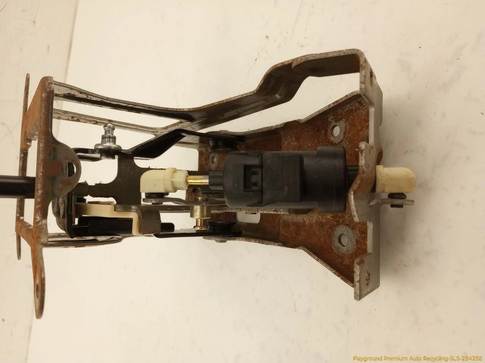 Cadillac Eldorado Gear Shifter Selector Automatic Fits 1996-2002 96 97 98 99 00 - Image 3 of 4