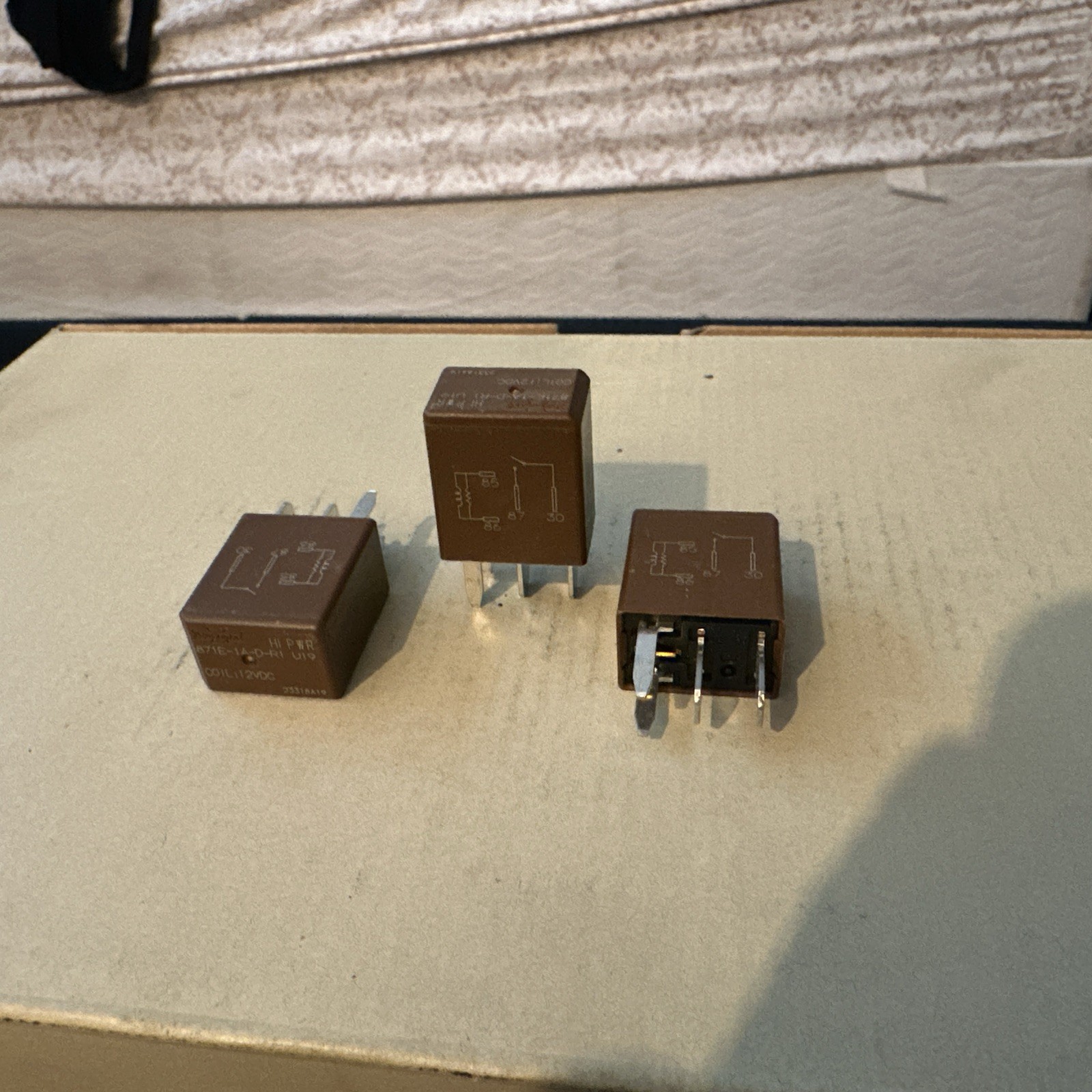 40 PCS Song Chuan 871E-1A-D-R1 U19 12 VDC 5-Pin Relay Lot – Automotive