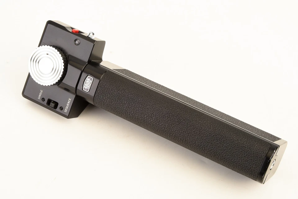 Empuñadura de mango Zeiss Ikon para Contarex S Electronic con cable V26 Foto 2 de 4