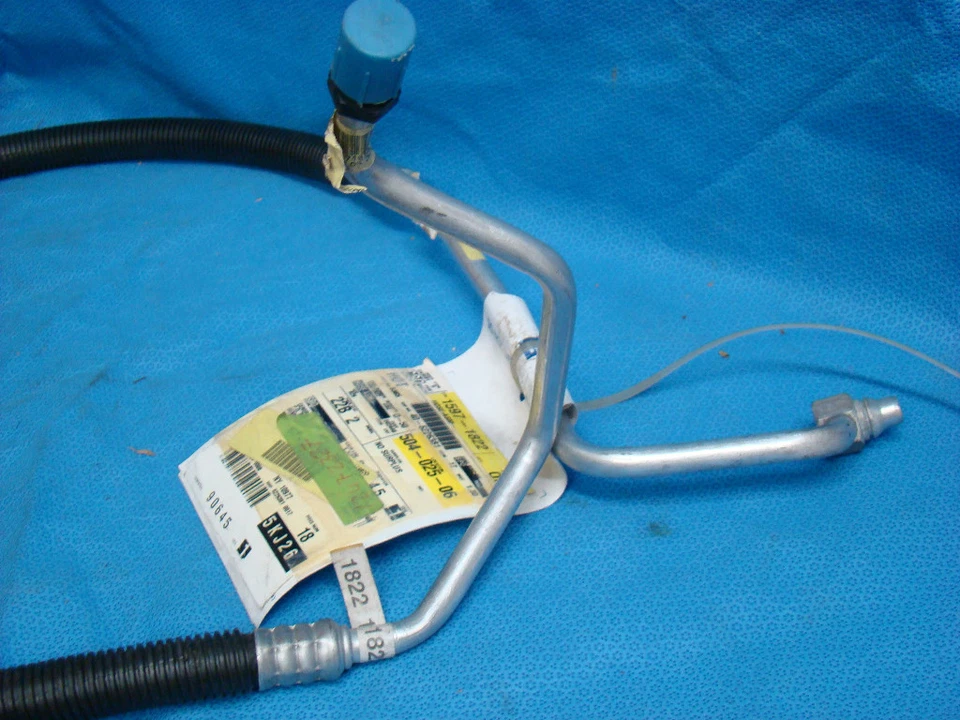 GM 15971822 Chevy 1994 Tahoe C1500 C2500 C3500 12472327 Oil Cooler Hose NOS - Image 4 of 4