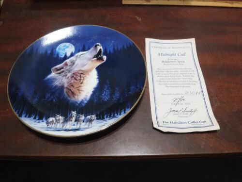 1995 Hamilton Collection Midnight Call from the Wilderness Collection 8" Plate