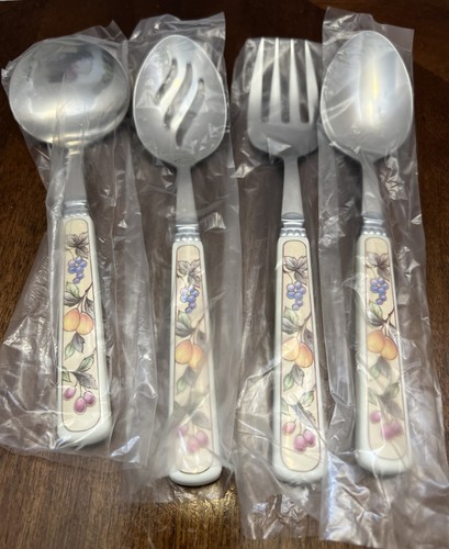 Mikasa Set di 4 utensili da giardino - Nuovo con scatola - alcuni danni alla scatola - Foto 5 di 10