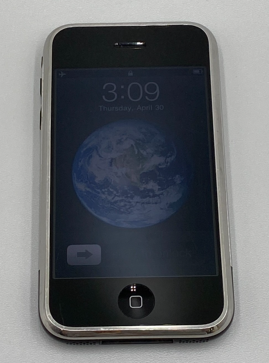 ORIGINAL Apple iPhone 1st Gen A1203 2G 8GB Version 3.1.3 Silver