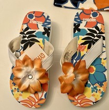 NWT Girls 13/1 Gymboree TROPICAL BLOOM white FLIP FLOPS SANDALS