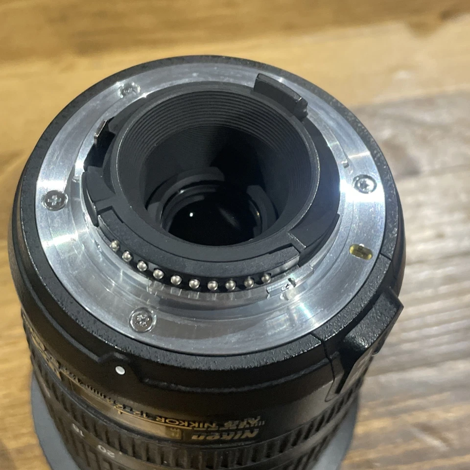 Objectif Nikon AF-S DX Nikkor 12-24mm f/4G ED Grand Angle Ultra Wide - Photo 3/4