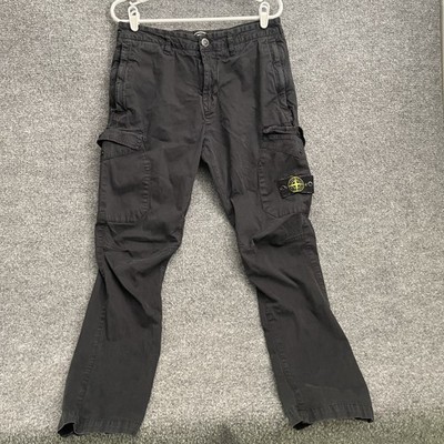 Stone Island Men s Black Cargo Pants 31x32 with logo patch