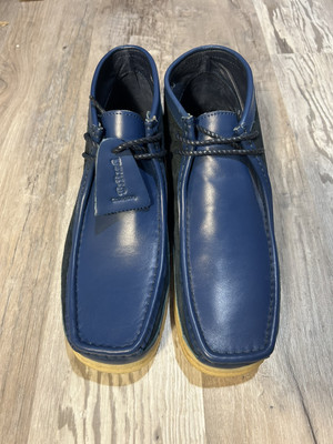 British Walkers Style- Walker 100 Size 10.5 