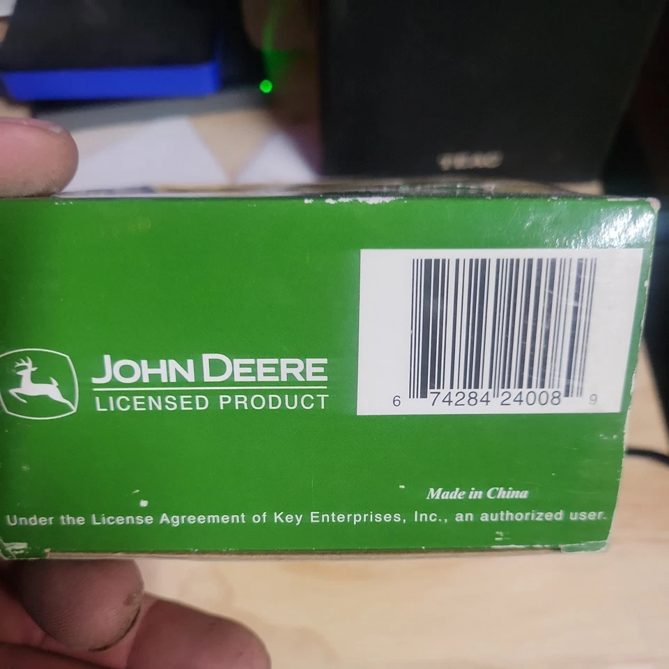 John Deere Reloj Despertador Doble Campana Cuarzo Analógico Keyclox Verde Amarillo Nuevo en Caja Luminoso Foto 4 de 4