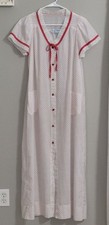 Vtg. women's Lanz of Salzburg nightie robe white red polka dots heart buttons