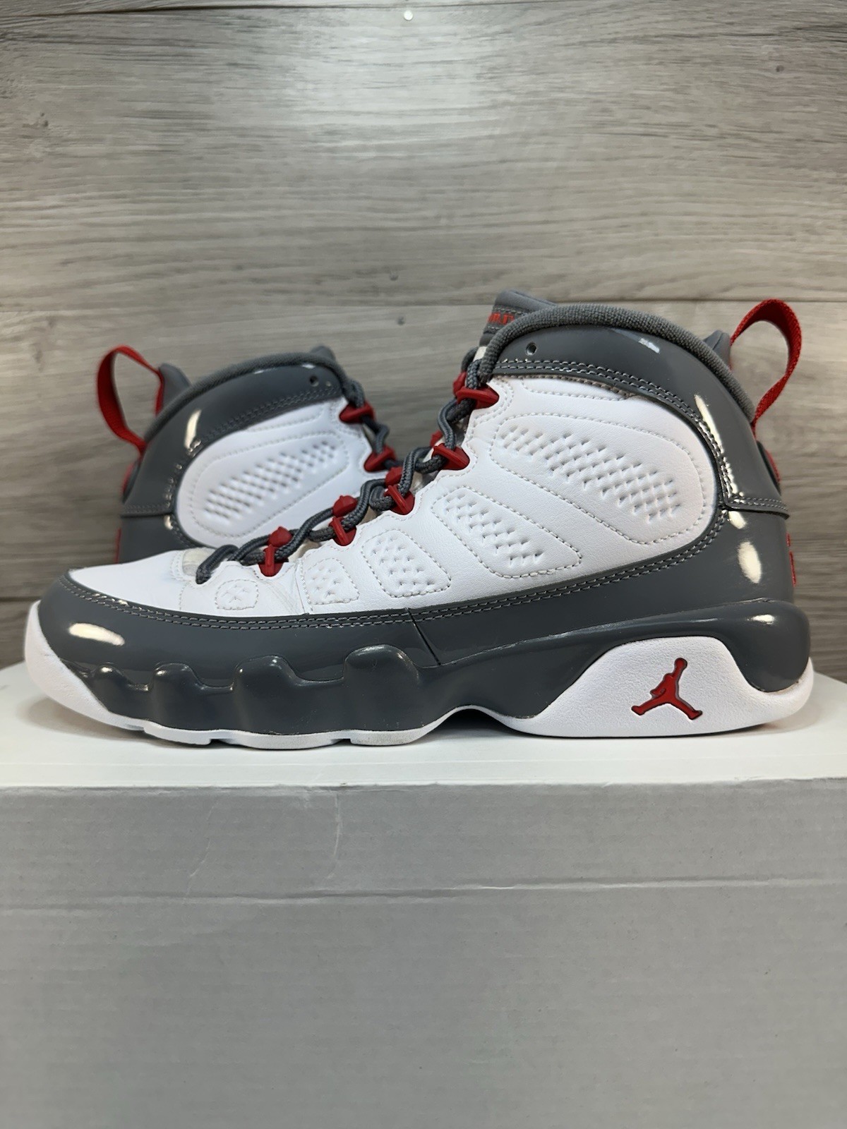 Jordan 9 Retro Fire Red GS - Size 7y