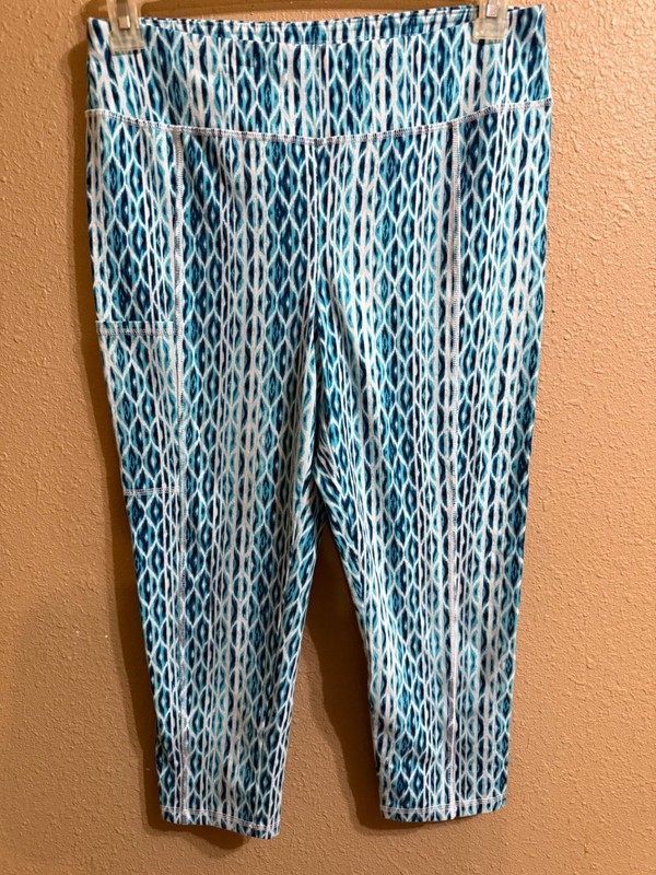 CHICO'S WEEKENDS KNIT CAPRI LEGGINGS CHICO'S SZ 1 (8) TEAL PRINT STRETCH PULL ON