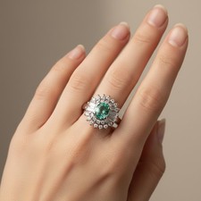 Delicate Neon Emerald Colombian 925 Sterling Silver Handmade Fine Rings Size 7.5