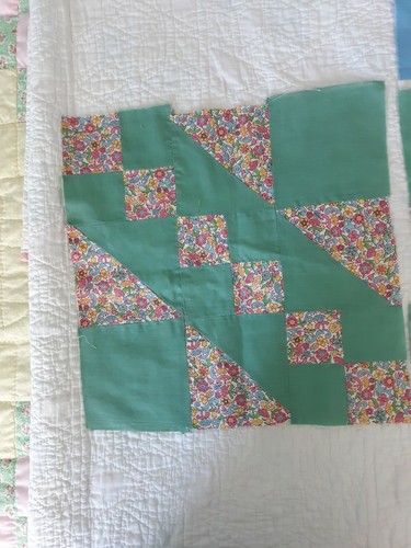 Set of 3 Vintage Large Quilt Blocks Squares Size 12 x 12"in Floral Fabric - Picture 8 of 12