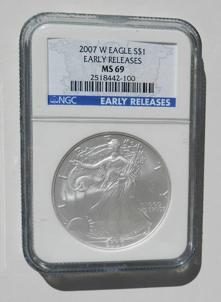 American Eagle 2007 W bruñido $1 plata NGC MS69 lanzamiento anticipado Foto 2 de 4