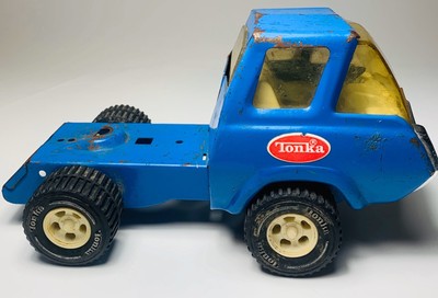 blue tonka tow truck