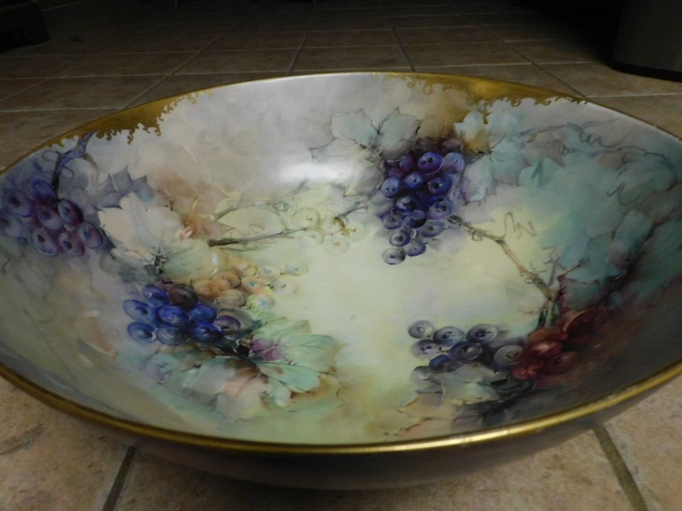 ANTIQUE D & Co LIMOGES FRANCE HUGE 16" ART NOUVEAU GRAPE DESIGN PUNCH