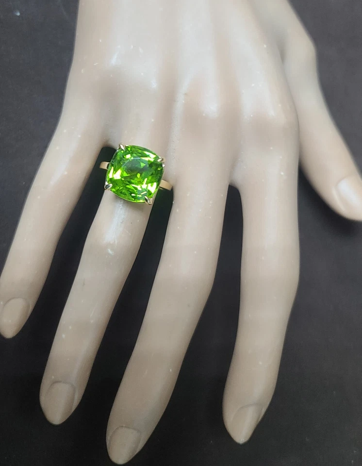 10,38ct. Anillo Tiffany & Co Oro Amarillo 18K Peridoto Natural Corte Cojín Certificado GIA  Foto 3 de 4