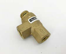 New Parker 81870129 Poppet Valve 3-Way Brass 1/4" NPT
