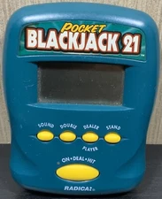 1997 Radica Pocket BLACKJACK 21 Green Handheld Electronic Game Tested Works
