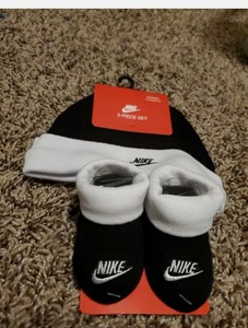 nike booties and hat