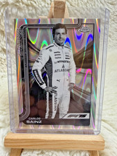 Carlos Sainz Chrome 2025 Wave Refractor #141
