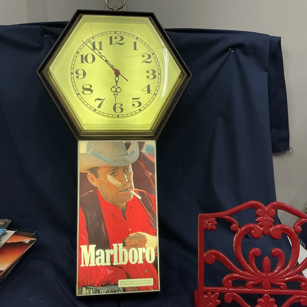 激レア　マルボロ　クロック　ディスプレイ Marlboro Clock In Collectible Tobacco Signs for sale | eBay