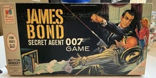 1964 - Milton Bradley #4527 -JAMES BOND SECRET AGENT 007 GAME ( Connery) READ