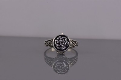 Sterling Silber 11 mm Keltische Giftpille Dreifaltigkeit Knoten Bandring 925 Gr: 9