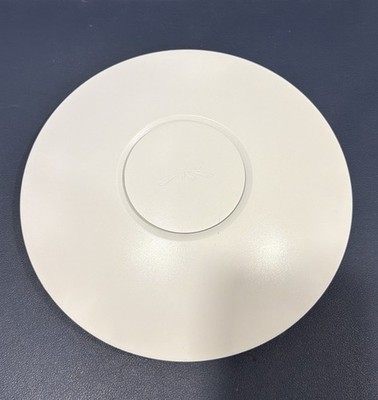 Ubiquiti Networks UAP-LR Wi-Fi System Long Range Network Access Point
