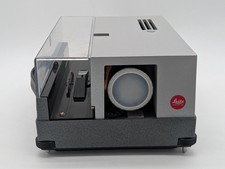Leica Pradovit Color Slide Projector w/ Slide Tray Remote Manual Tested Working