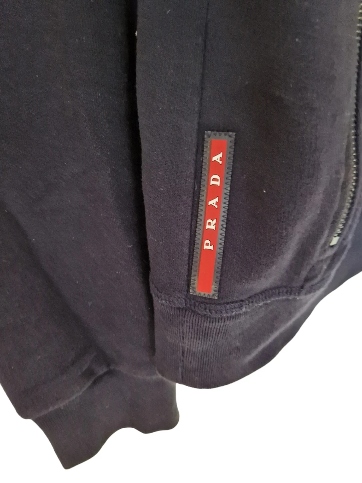 Felpa maglione maglione pile uomo PRADA full zip taglia media. Prezzo consigliato £ 1.695