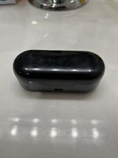 bluetooth earbuds