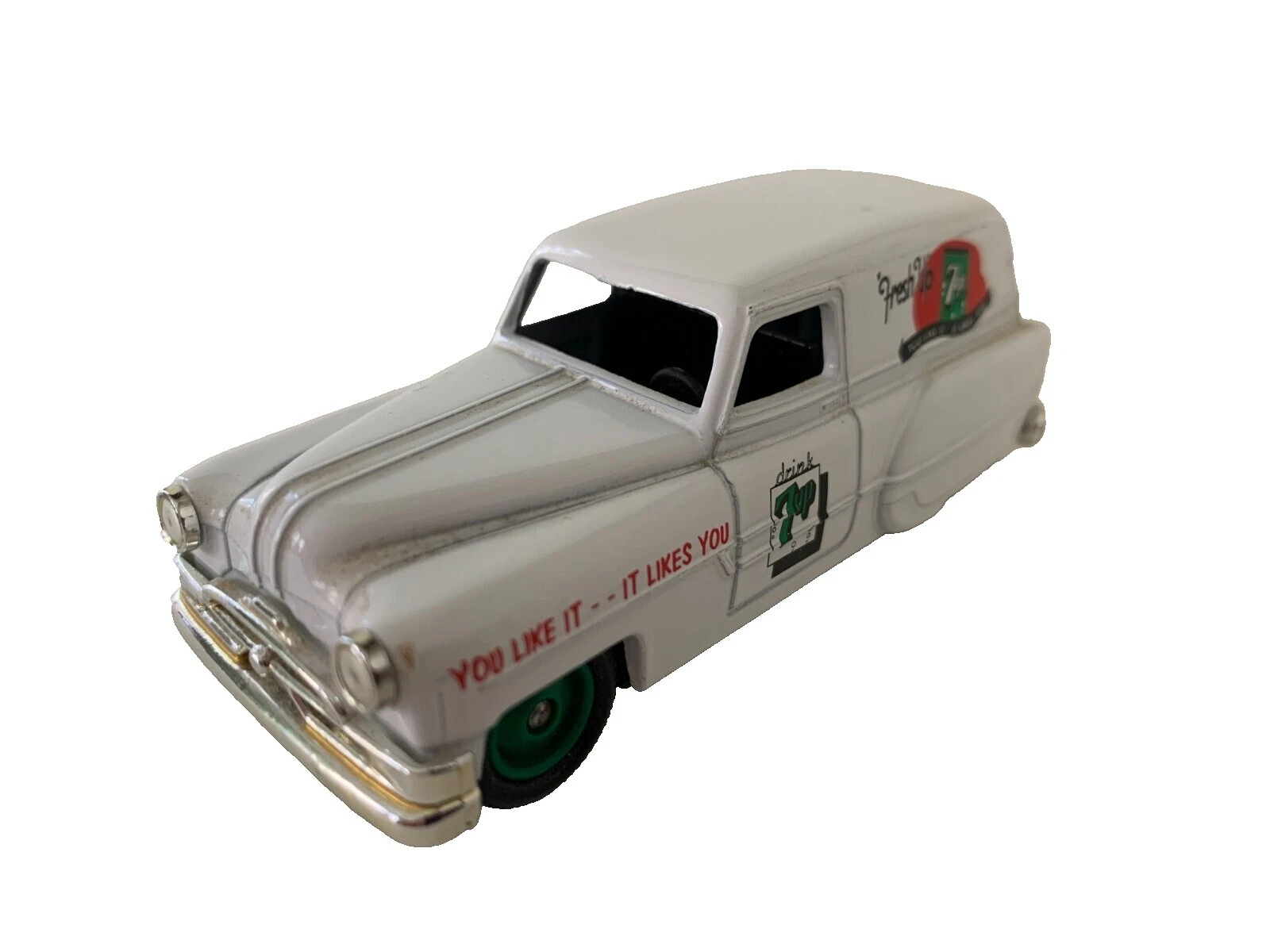 Lledo 庞蒂亚克当代制造压铸汽车、卡车和厢型车