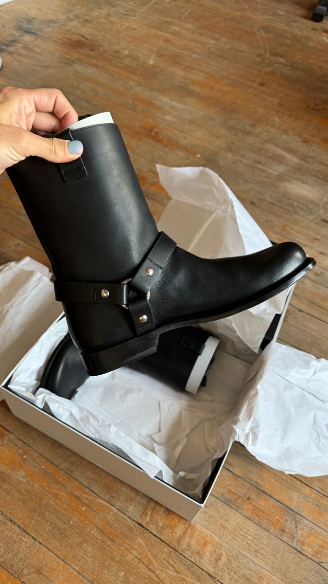 【24AW NEW】LOEWE / Campo パイソンハーネス付きバイカーブーツ Loewe Campo Python Harness Biker Booties | Neiman Marcus