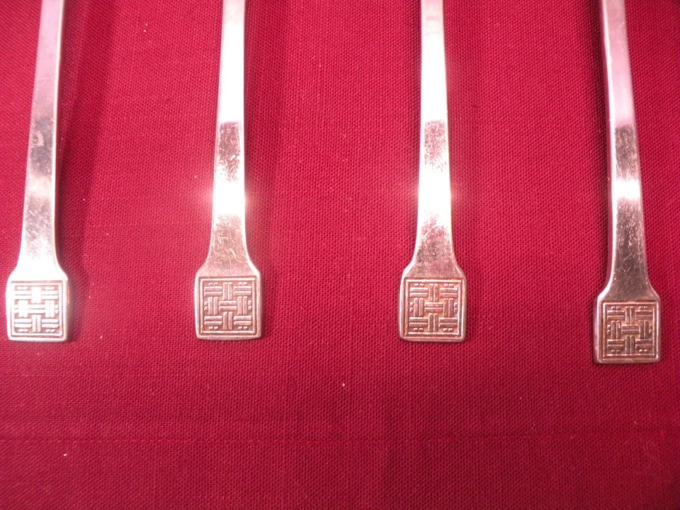 Juego de 4 cucharas soperas ovaladas Oxford Hall Basketville Place de acero inoxidable de 7 3/8 pulgadas GA3 Foto 4 de 4