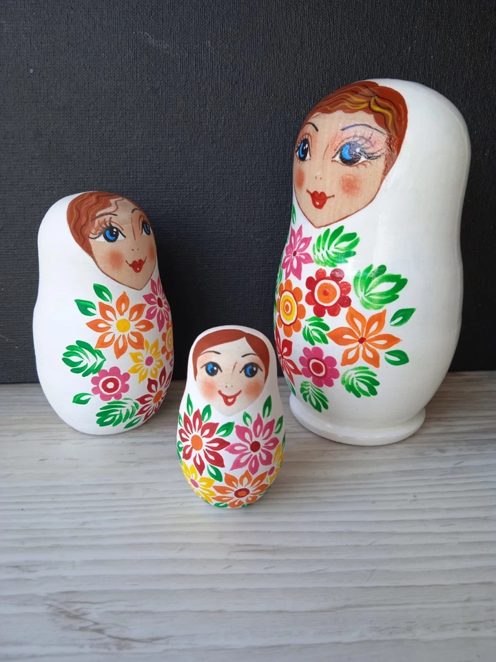 Muñecas de anidación para niños conjunto de 3 muñecas regalo matrioska Foto 3 de 4