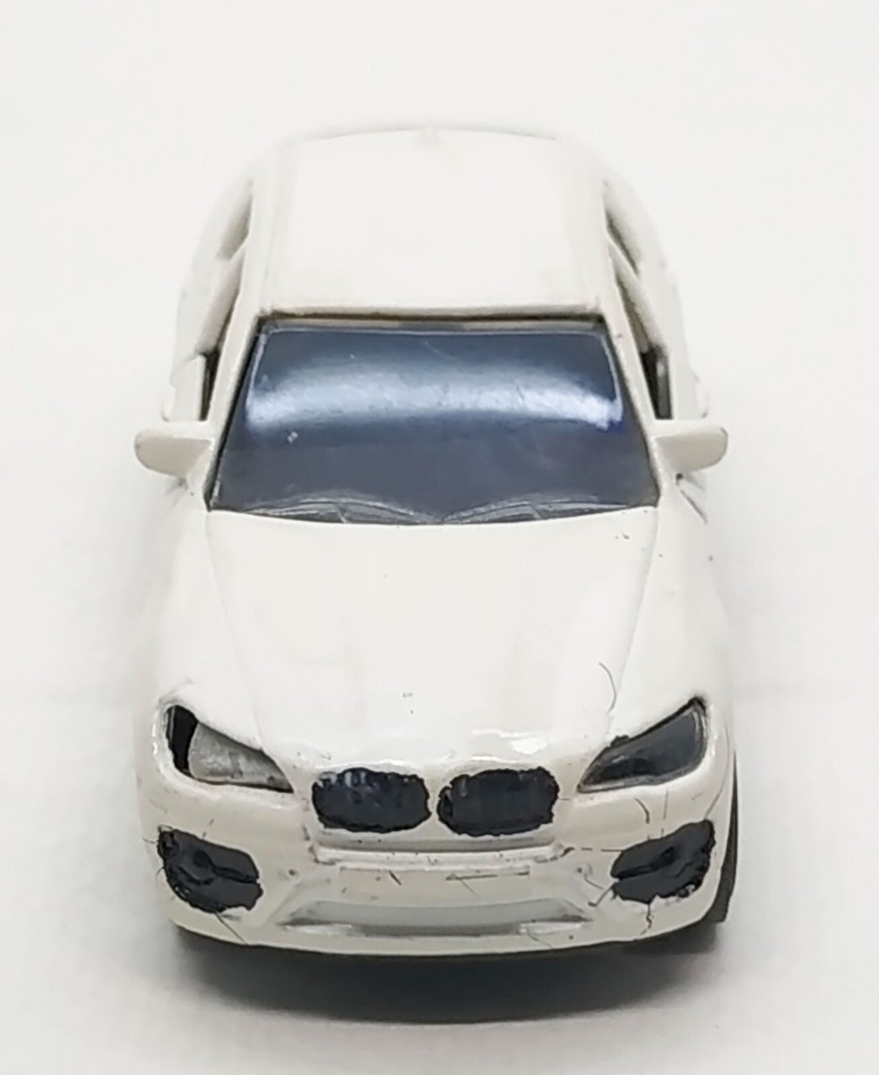 Majorette BMW X6 White 1:64 (3 inches) 244B Pre-Owned | eBay 