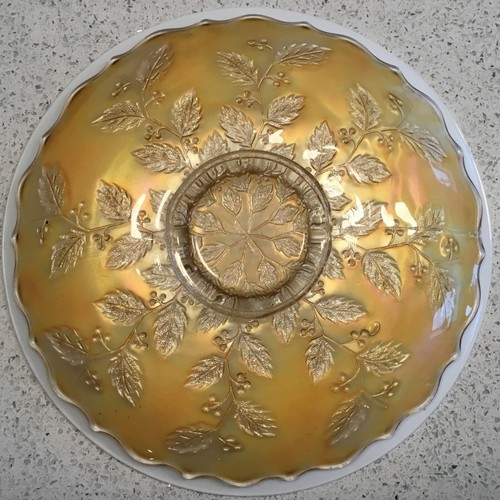 FENTON HOLLY Pastel Marigold, Clam broth, CARNIVAL GLASS Plate 9 1/2” - Picture 2 of 2