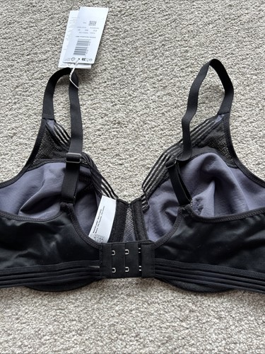 Triumph Infinite Sensation W01 10190474 Underwired Minimizer Bra Black 36D BNWT - 第 12/13 張圖片