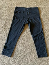 90 Degree by Reflex Black High Waist Capri Leggings Women’s Size M