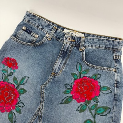 EXPRESS Bleu Denim Skirt Women's size 7/8 Embroidered Roses A-Line Mid