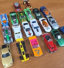 HOT WHEELS Diecast Cars Loose 1:64 Lot of 20 Race Cars Some Vintage