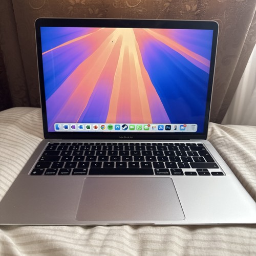 Apple MacBook Air A2337 2020 13" M1 3,2GHz 256GB / 8GB
