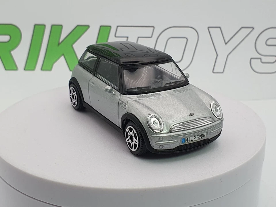 Mini Cooper Burago 1/43 argent 2001 - Photo 4/4