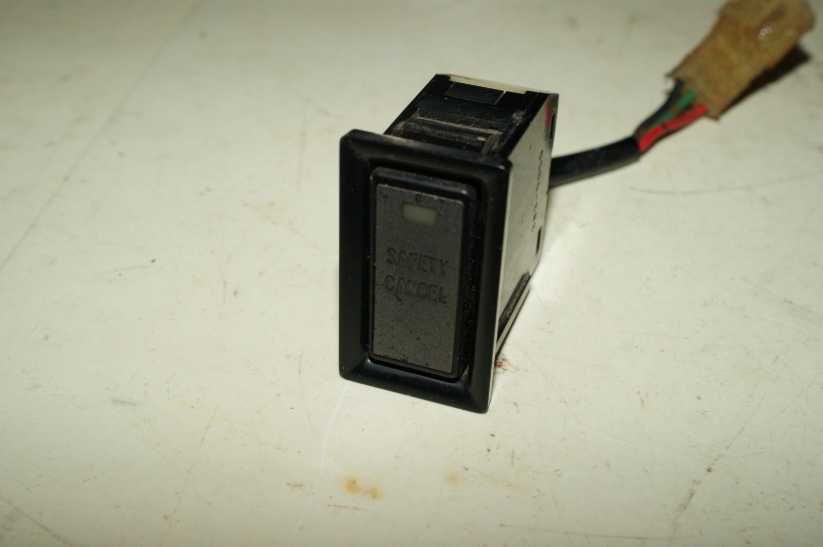 19841986 Toyota Pickup OEM Dash Safety Cancel (Clutch Start) Switch eBay