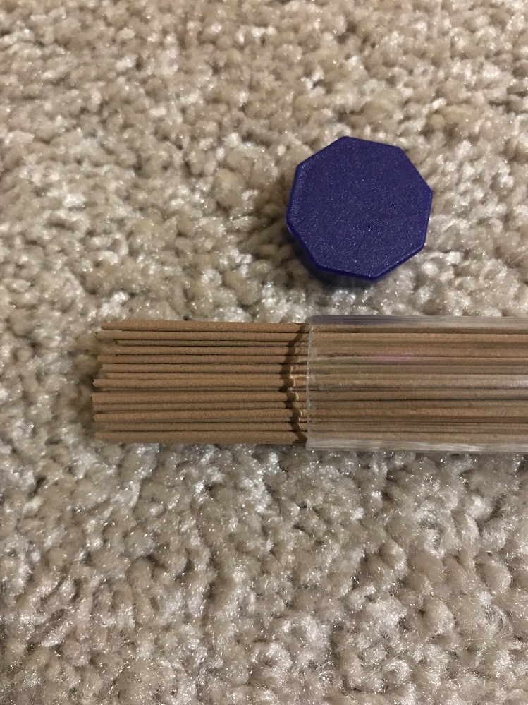 Vietnam AGARWOOD INCENSE WITHOUT STICK RANK 1 tube/package Falak